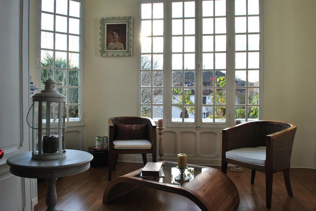 Villa Hortebise Salies-de-Béarn Buitenkant foto